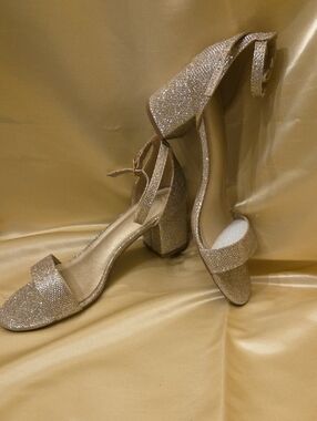 Glittery Gold Stappy Pumps Size 8M